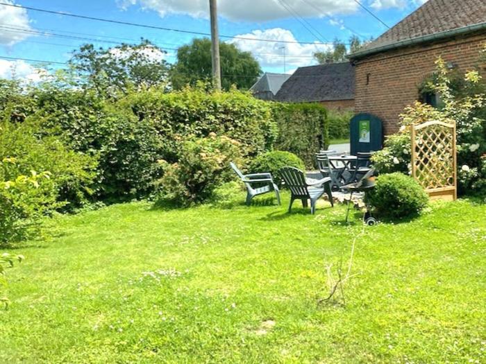 Studio Bienvenue Du Cote De Chez Nous Avec Jardin Privatif Wignehies ภายนอก รูปภาพ